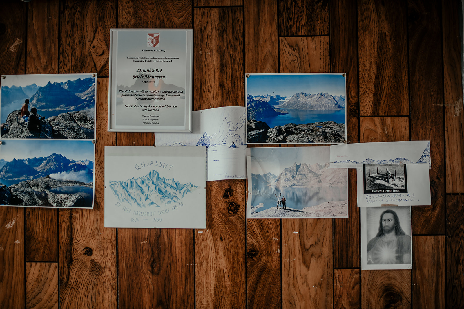 postcards at a wall on Greenland
