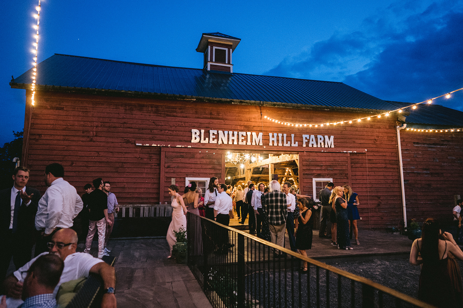 Fun summer wedding at Blenheim Hill Farm