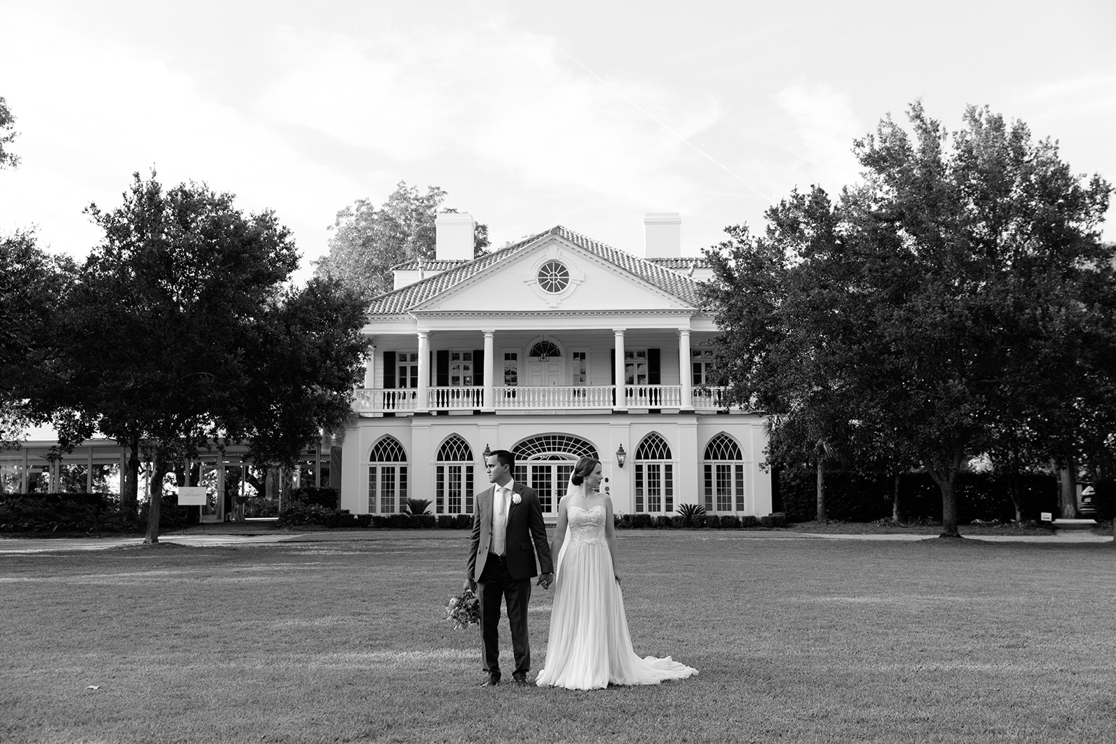 Timeless luxury couple portraits in Charleston South Carolina