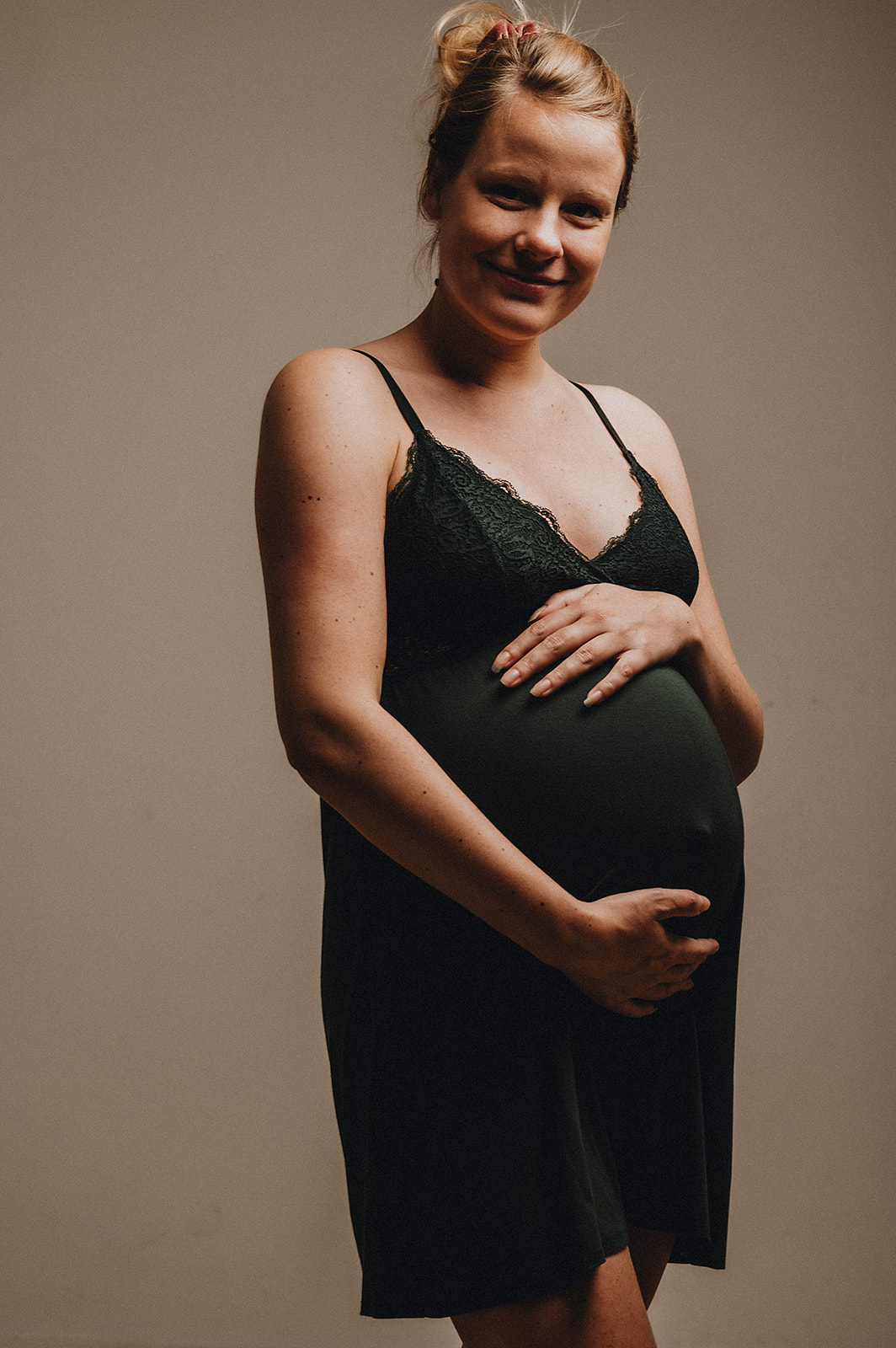 studio fotosessie zwangerschap babybuik model locatie