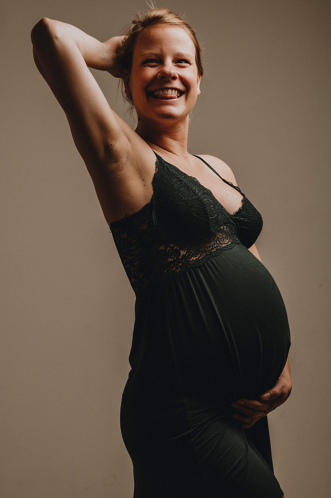 studio fotosessie zwangerschap babybuik model locatie