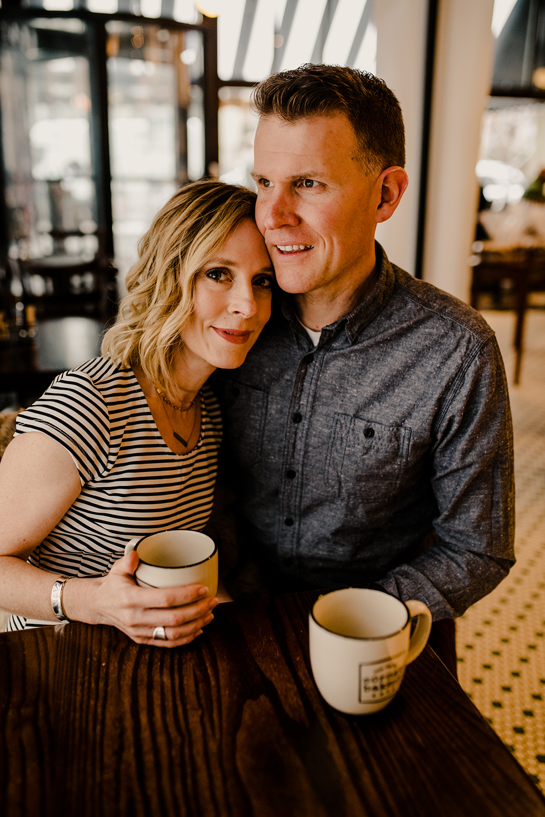 A stunning engagement session in Chicago with Stills by Hernan
